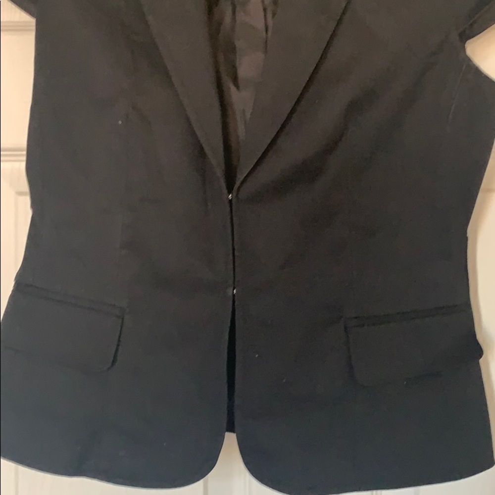Blazer - Picture 2 of 5
